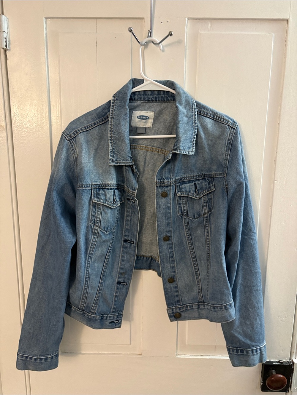 Old Navy Light Blue Denim Trucker Jacket - Women's